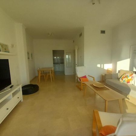 Amplio, Luminoso Y Moderno Apartamento Con Amplia Terraza Y Hermosas Vistas En Exclusiva Urbanizacion Бенальмадена Екстер'єр фото