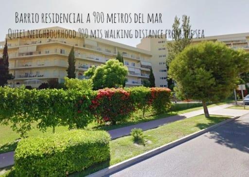 Amplio, Luminoso Y Moderno Apartamento Con Amplia Terraza Y Hermosas Vistas En Exclusiva Urbanizacion Бенальмадена Екстер'єр фото