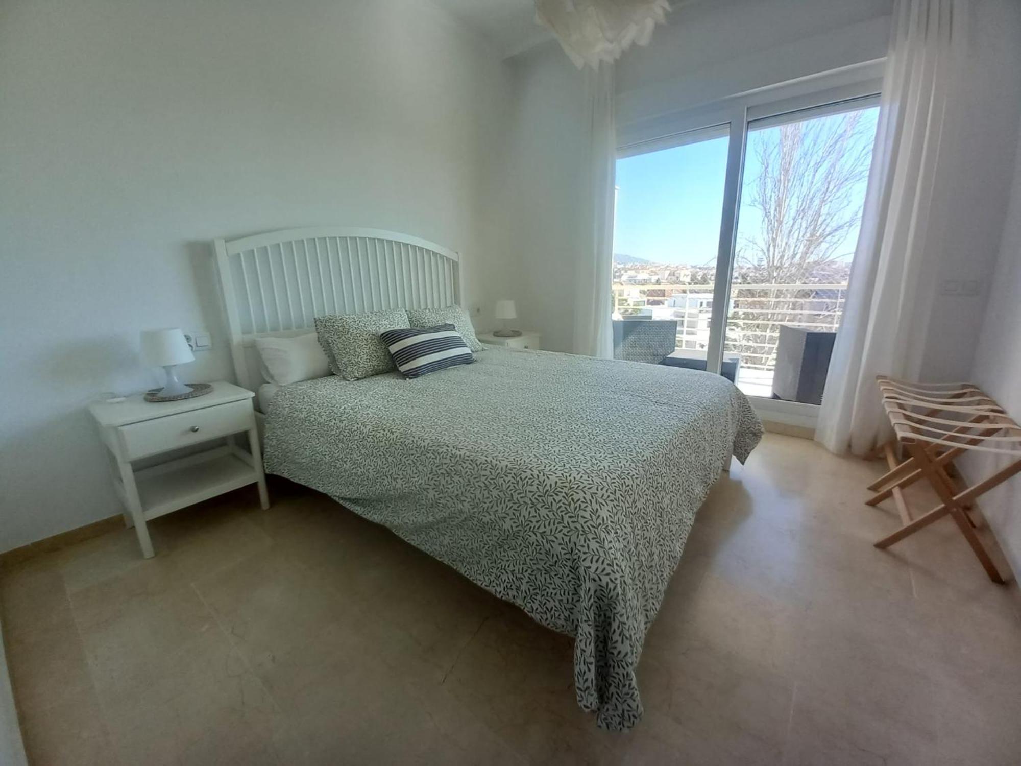 Amplio, Luminoso Y Moderno Apartamento Con Amplia Terraza Y Hermosas Vistas En Exclusiva Urbanizacion Бенальмадена Екстер'єр фото